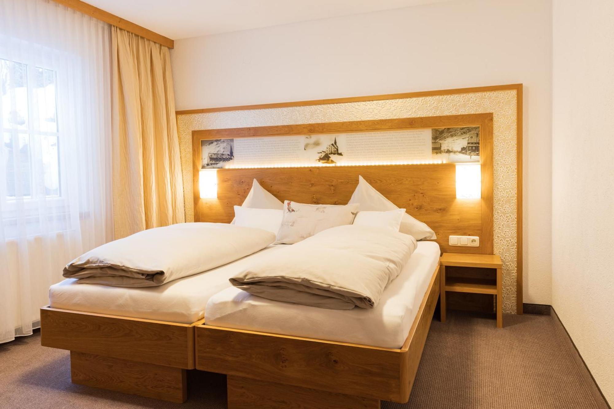 Arlen Lodge Hotel Inkl Premium Karte Im Sommer Sankt Anton am Arlberg Extérieur photo